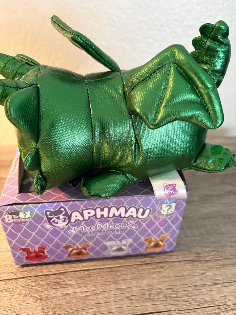 Aphmau - Picture 2 of 4